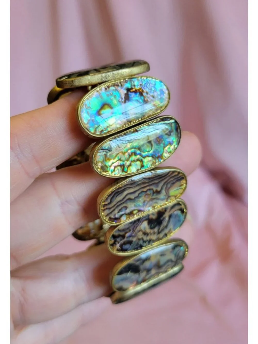 Signed Rosa Flores Gold Tone Blue Abalone Shell Stretchy Statement Bracelet B1A